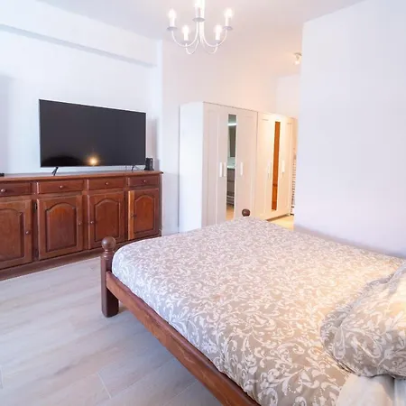 Eden Port 5th Avenue Apartamento