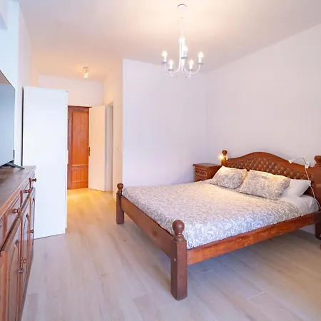 Eden Port 5th Avenue